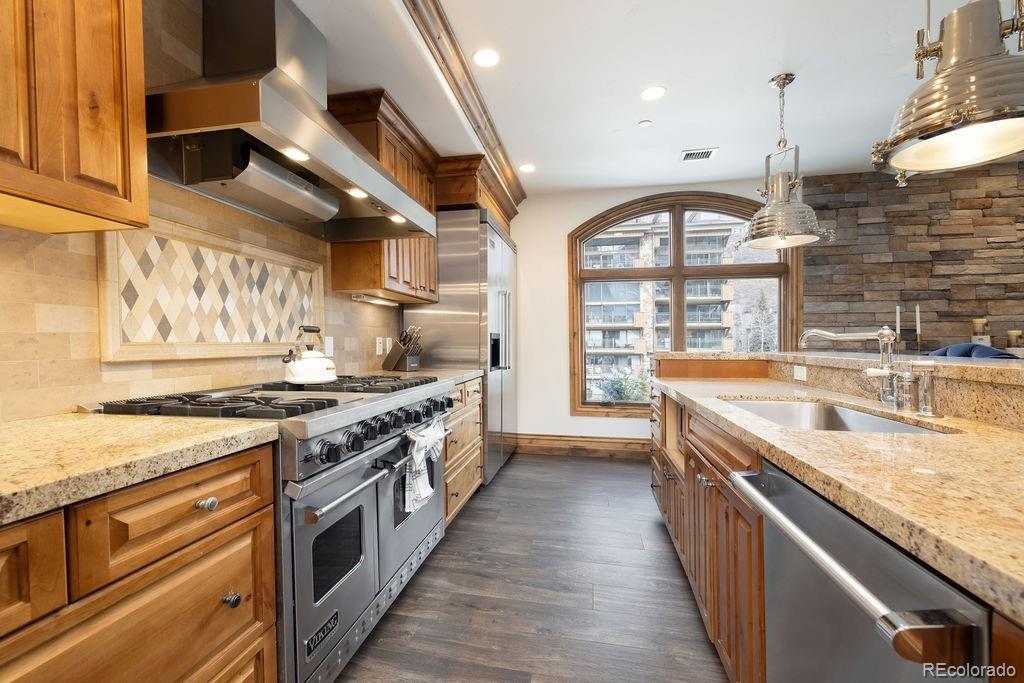 675 Lionshead Place Vail CO 81657