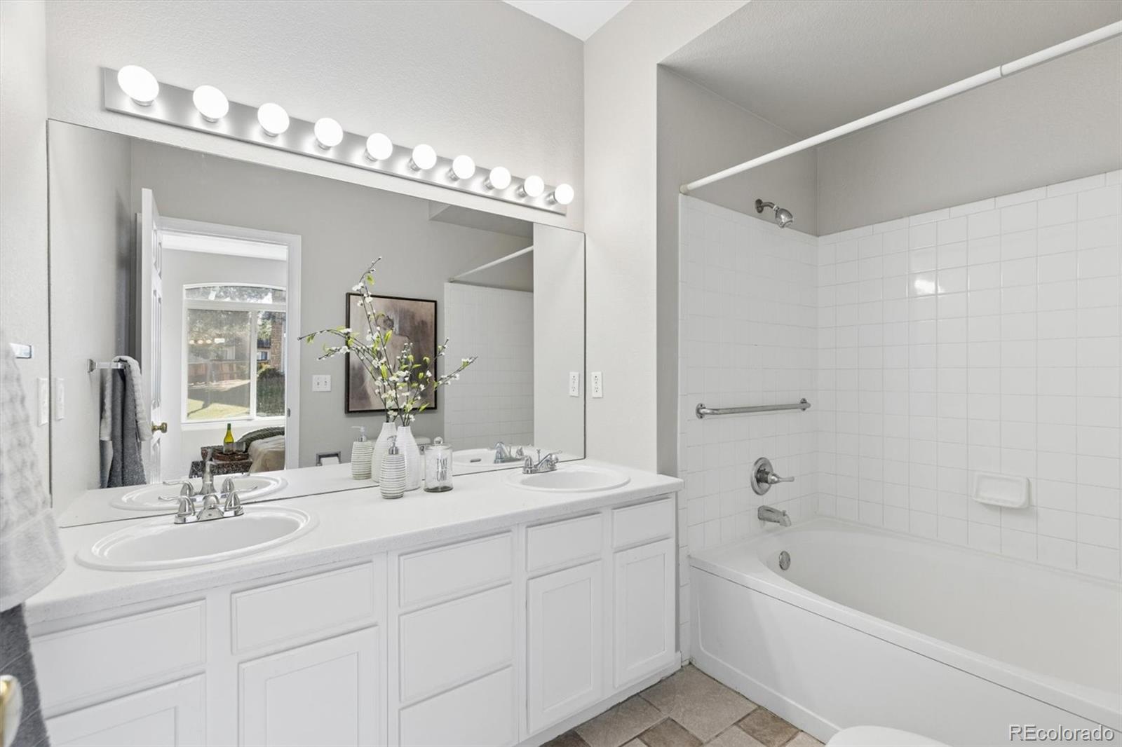 2575 S Syracuse Way Denver CO 80231