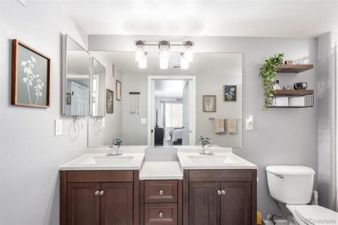 8705 W Berry Avenue Littleton CO 80123
