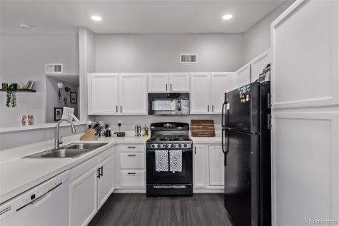 8705 W Berry Avenue Littleton CO 80123