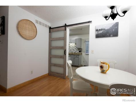 1517 S Owens Street Lakewood CO 80232