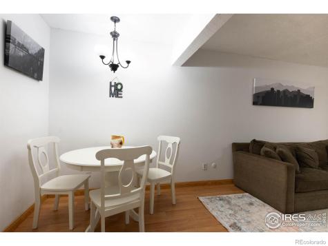 1517 S Owens Street Lakewood CO 80232