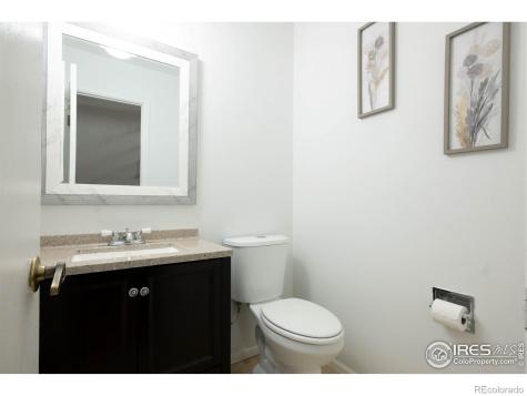 1517 S Owens Street Lakewood CO 80232