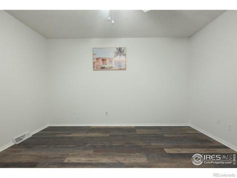 1517 S Owens Street Lakewood CO 80232