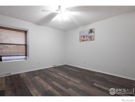 1517 S Owens Street Lakewood CO 80232