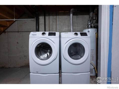 1517 S Owens Street Lakewood CO 80232