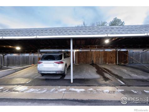 1517 S Owens Street Lakewood CO 80232