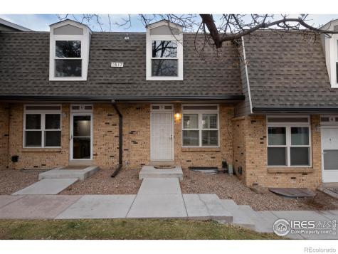 1517 S Owens Street Lakewood CO 80232