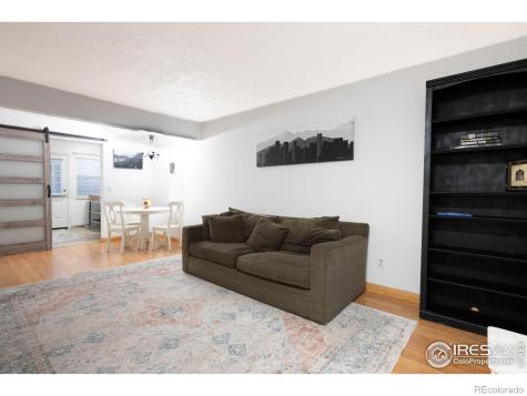 1517 S Owens Street Lakewood CO 80232