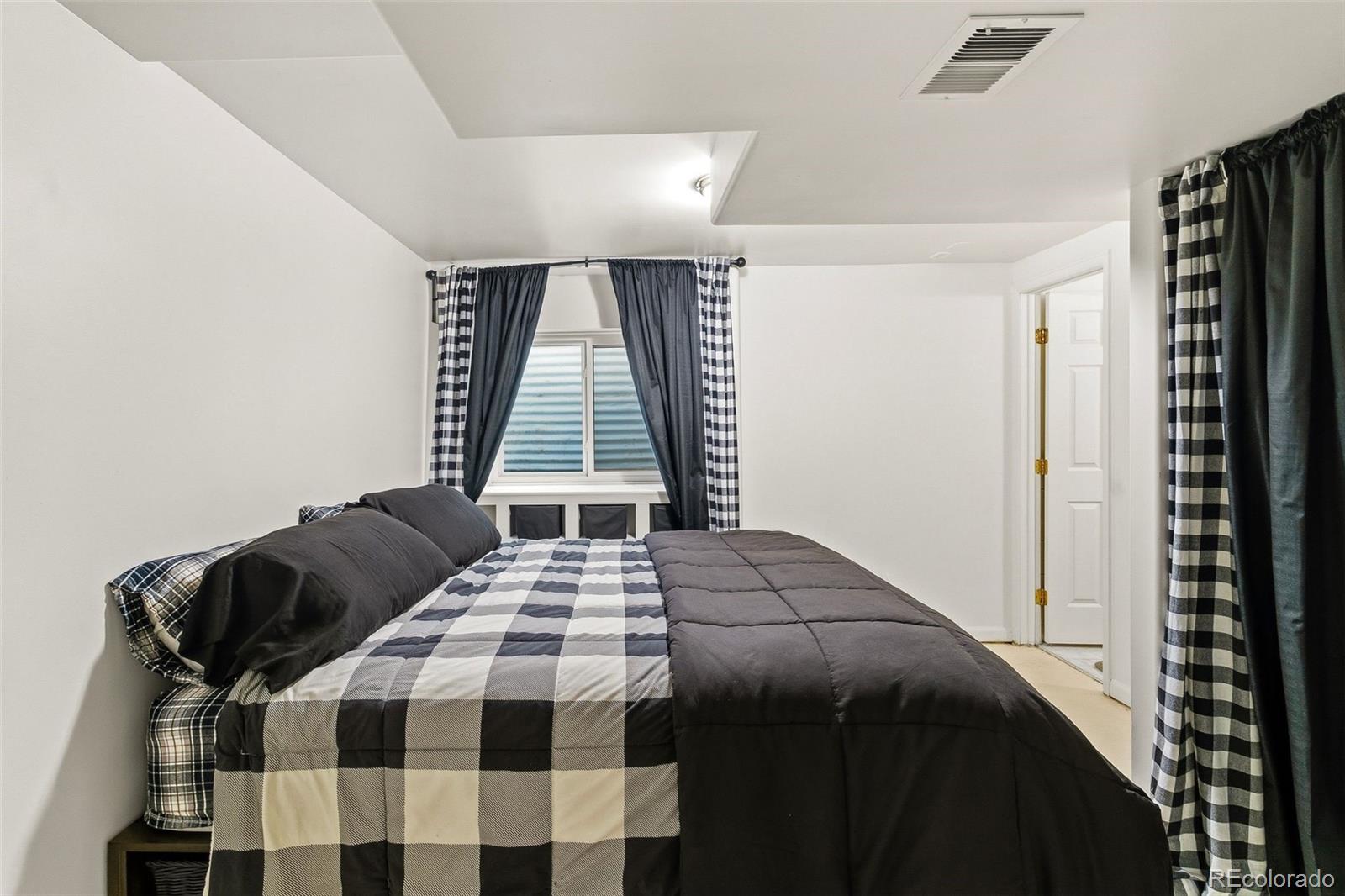 8651 E Amherst Drive Denver CO 80231