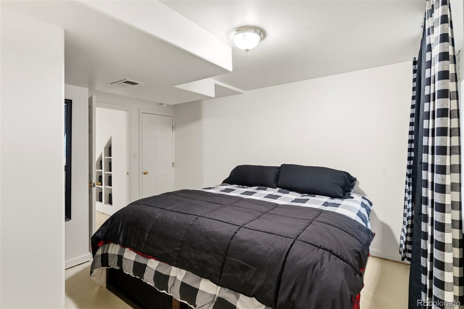 8651 E Amherst Drive Denver CO 80231