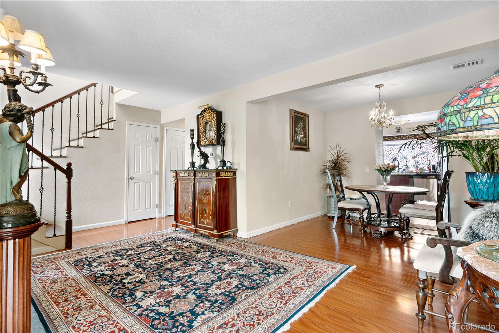2925 S Vaughn Way Aurora CO 80014