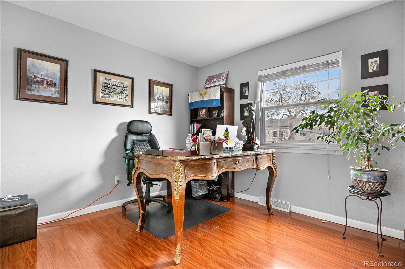 2925 S Vaughn Way Aurora CO 80014