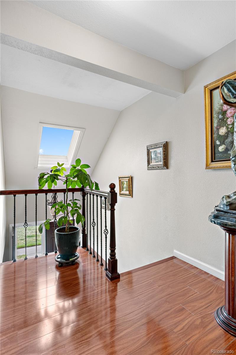 2925 S Vaughn Way Aurora CO 80014