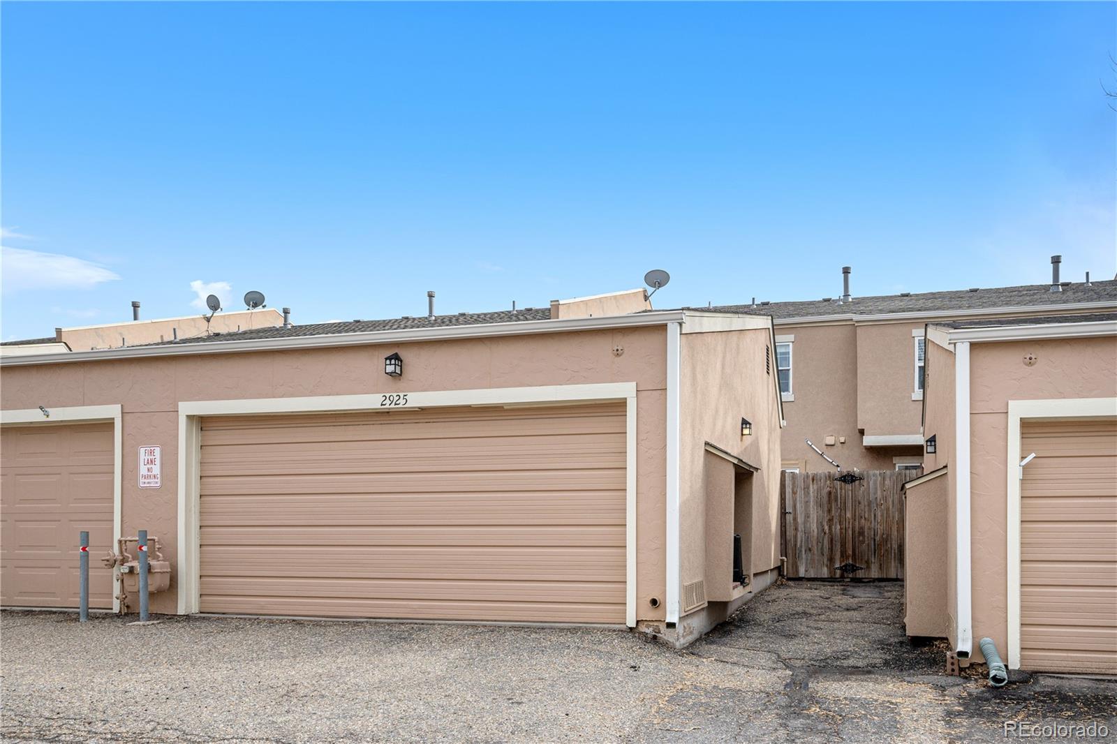 2925 S Vaughn Way Aurora CO 80014