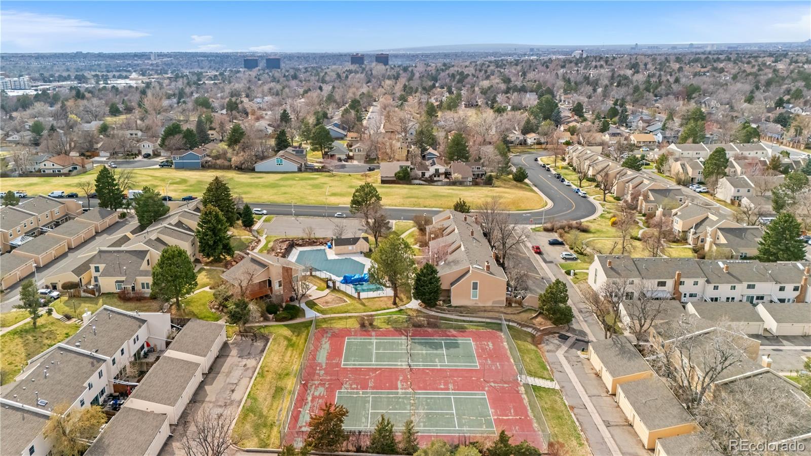 2925 S Vaughn Way Aurora CO 80014