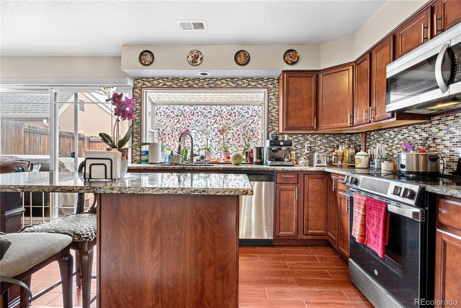 2925 S Vaughn Way Aurora CO 80014