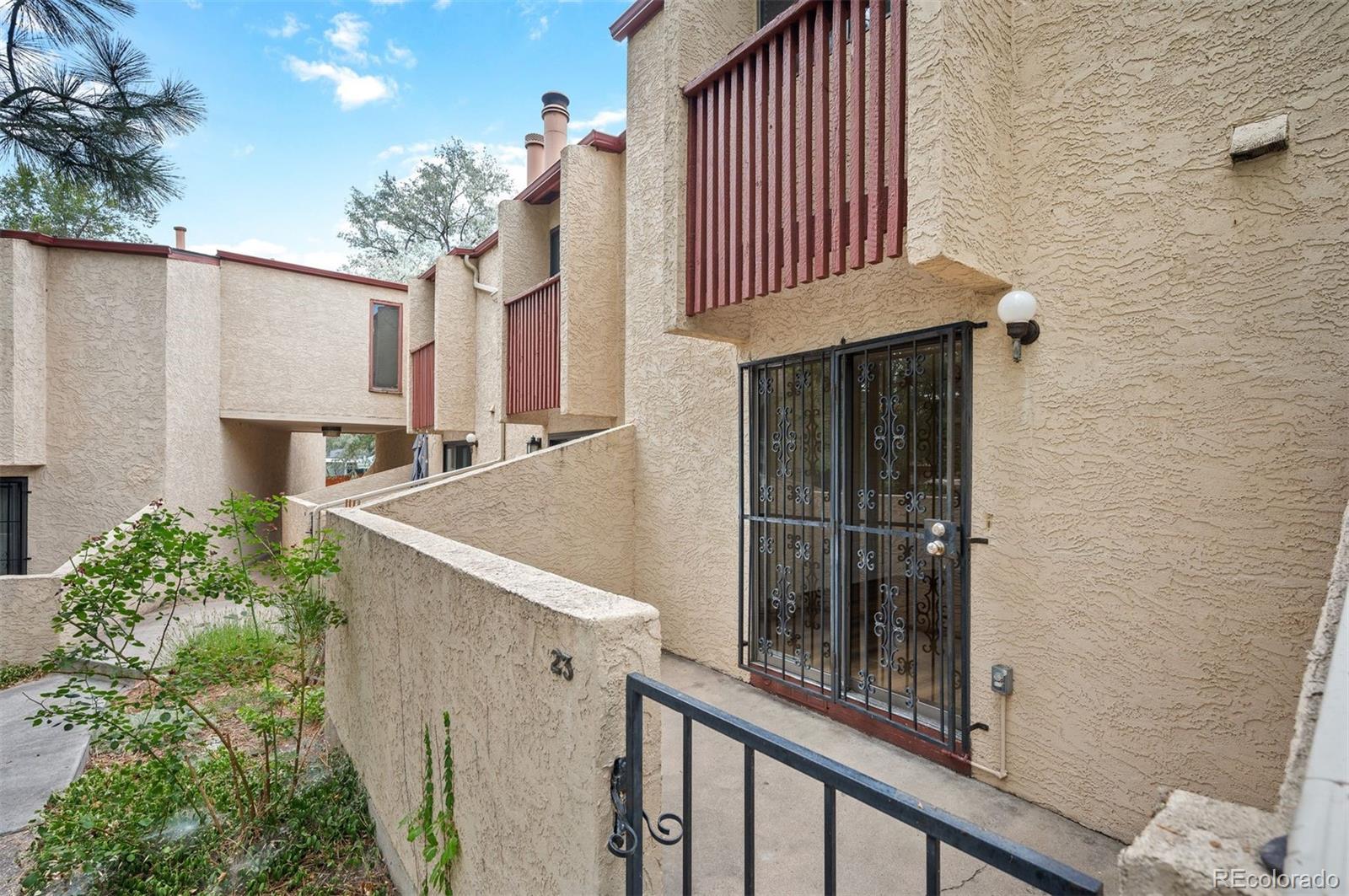 1060 S Parker Road Denver CO 80231