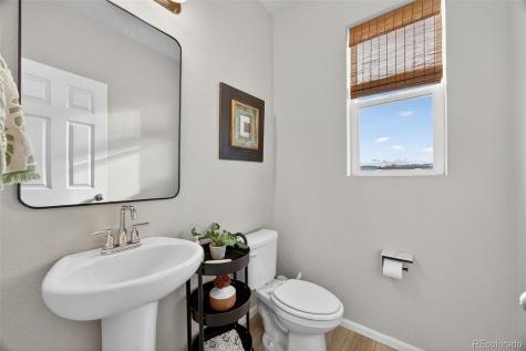 5738 Vivian Street Arvada CO 80002