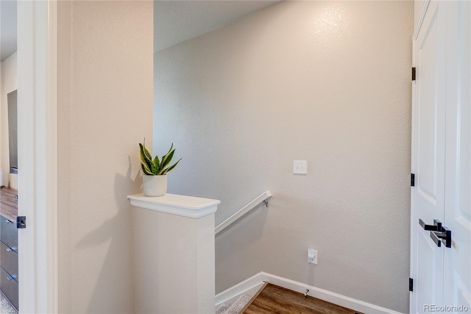 1934 S Poplar Court Denver CO 80224