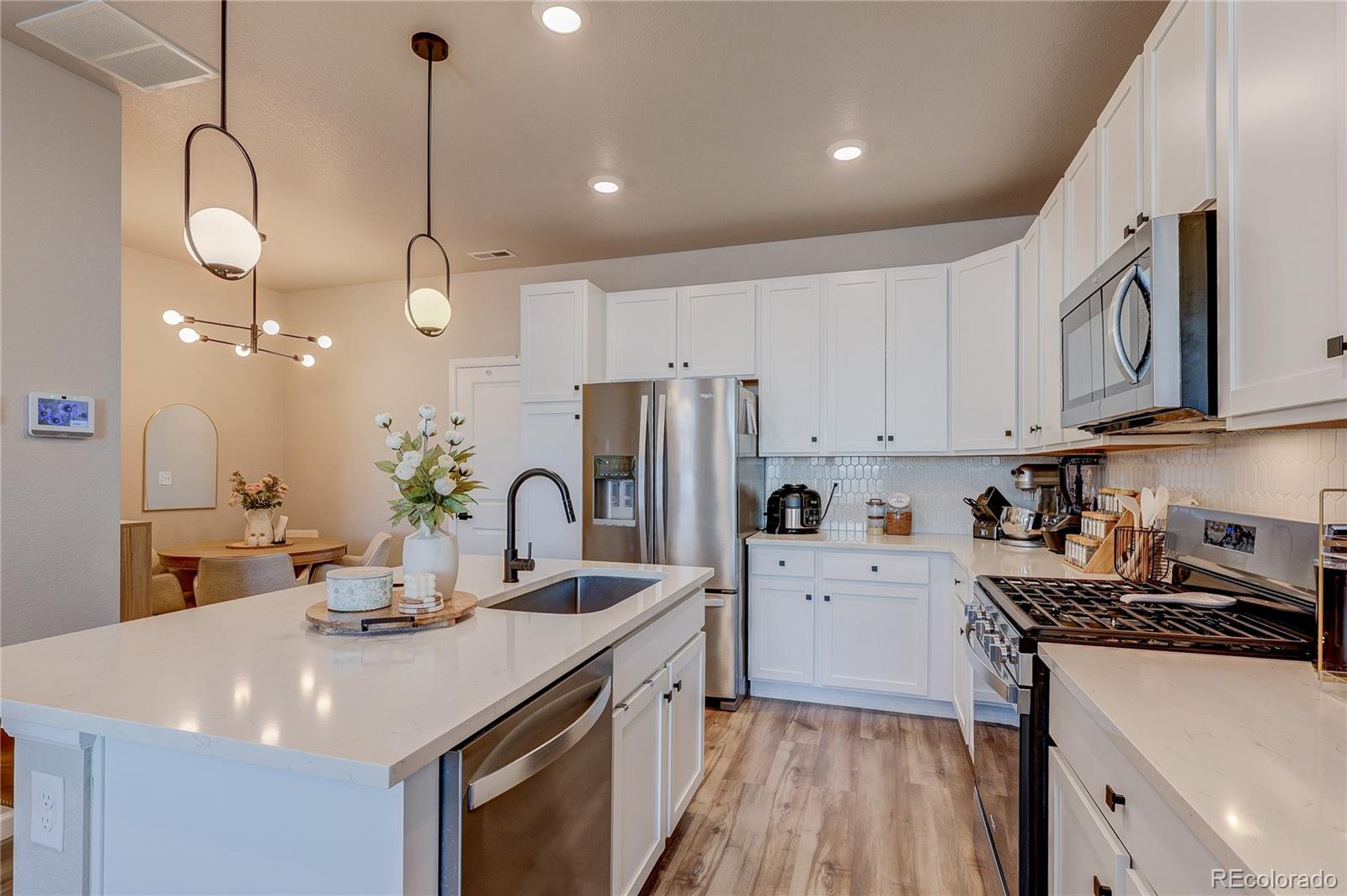 1934 S Poplar Court Denver CO 80224