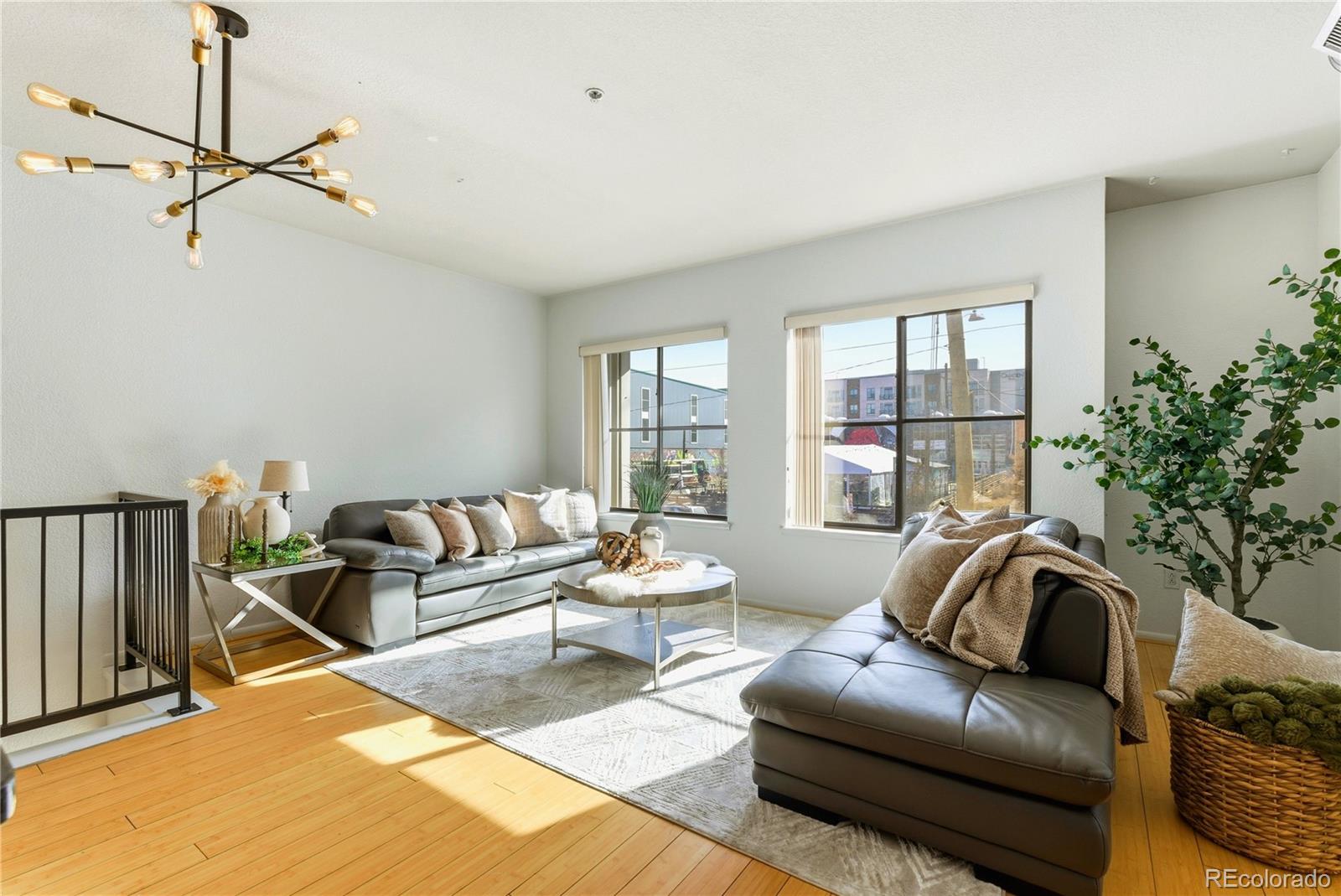 3195 Blake Street Denver CO 80205