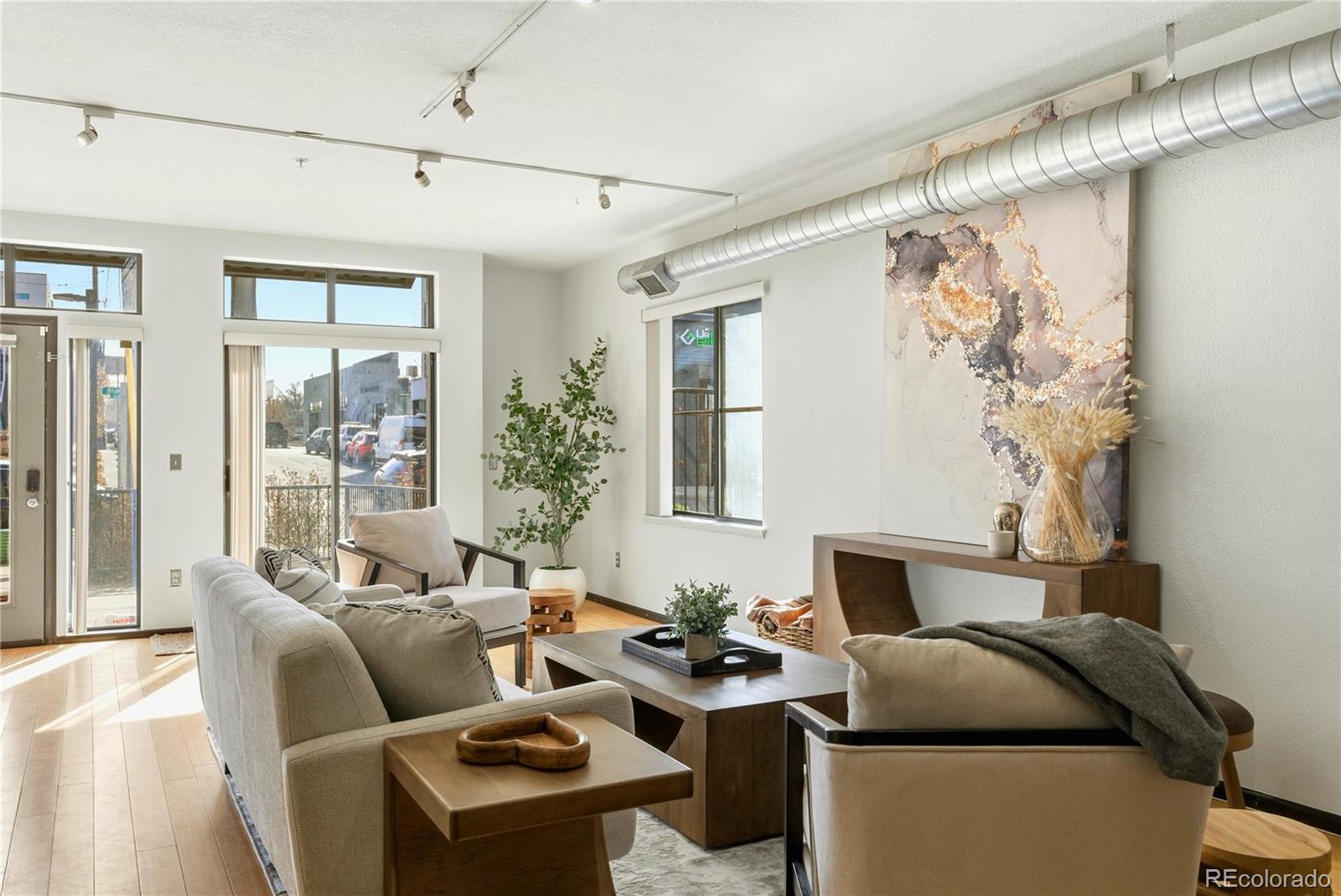 3195 Blake Street Denver CO 80205