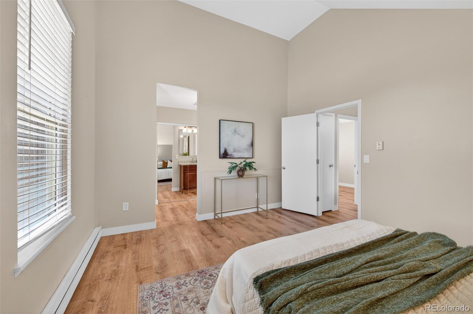 2419 S Worchester Court Aurora CO 80014