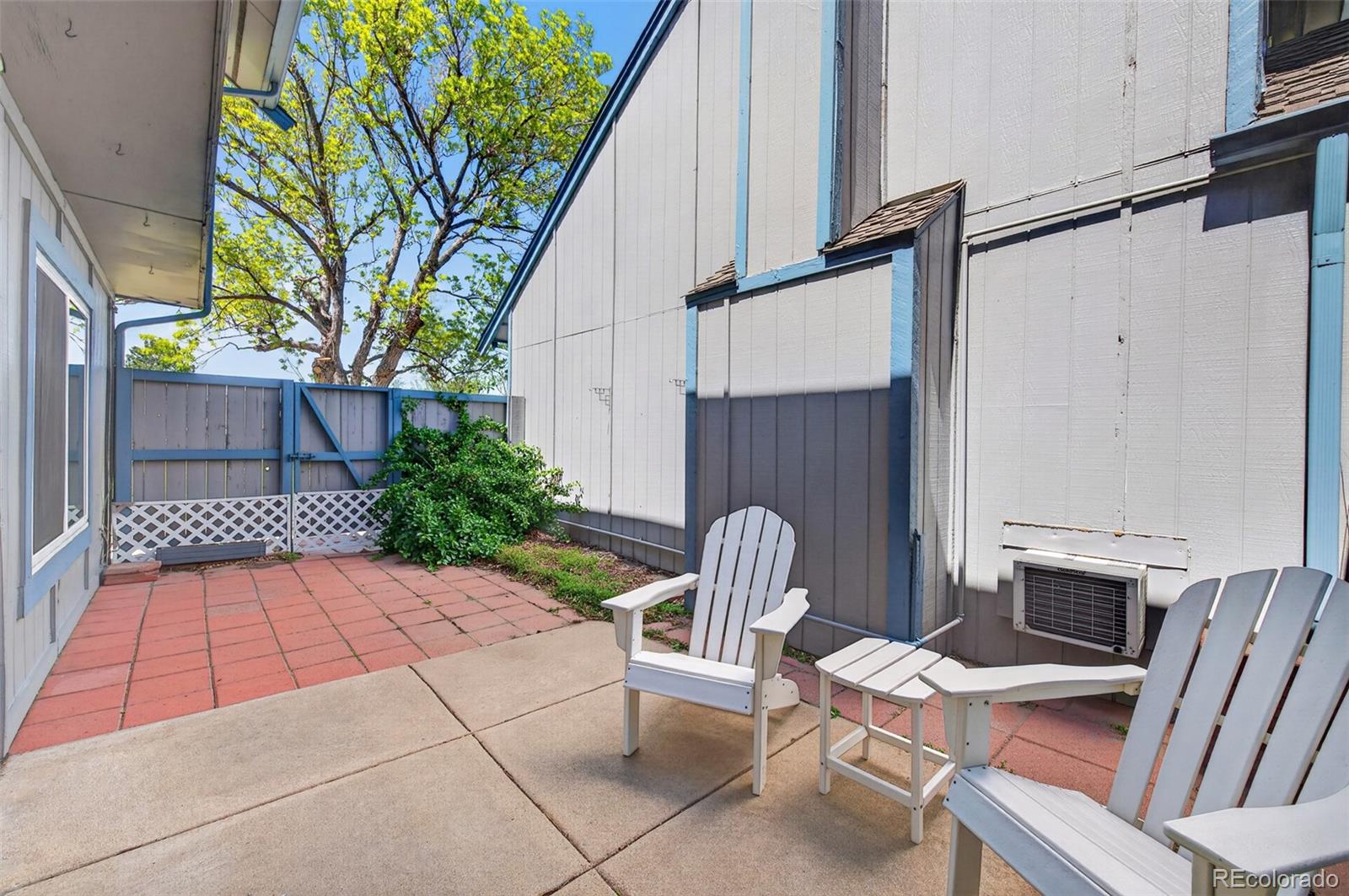 2419 S Worchester Court Aurora CO 80014