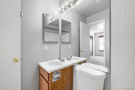 12008 E Hoye Drive Aurora CO 80012