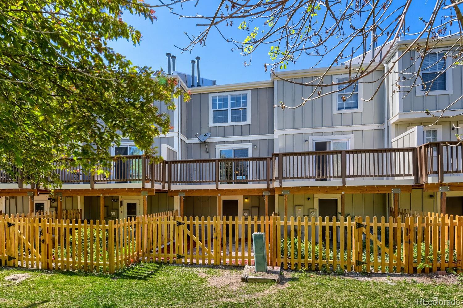 12008 E Hoye Drive Aurora CO 80012
