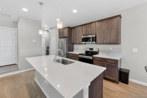 4117 E 98th Place Thornton CO 80229