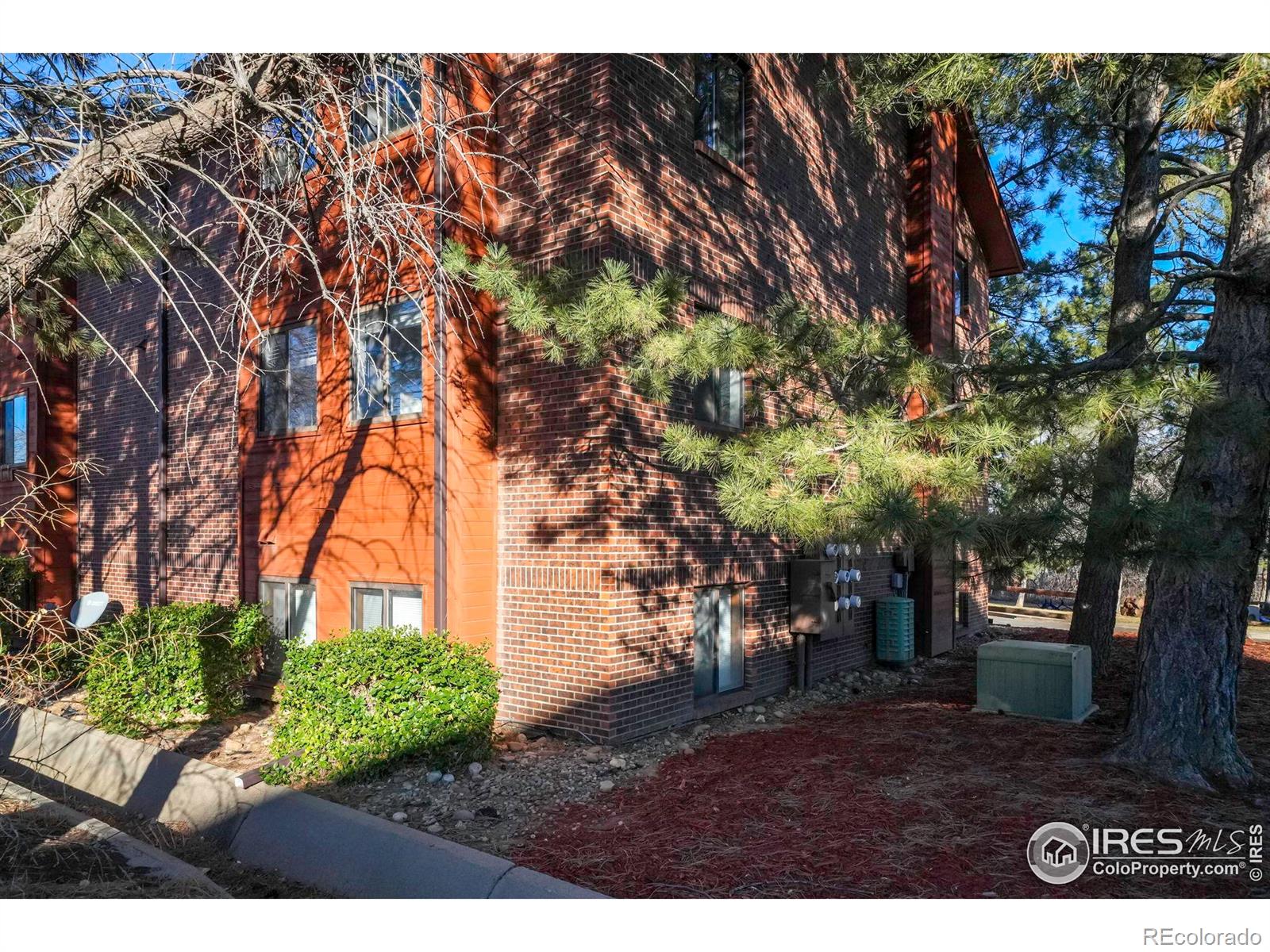 1915 Centennial Drive Louisville CO 80027
