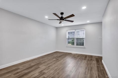 7165 S Gaylord Street Centennial CO 80122