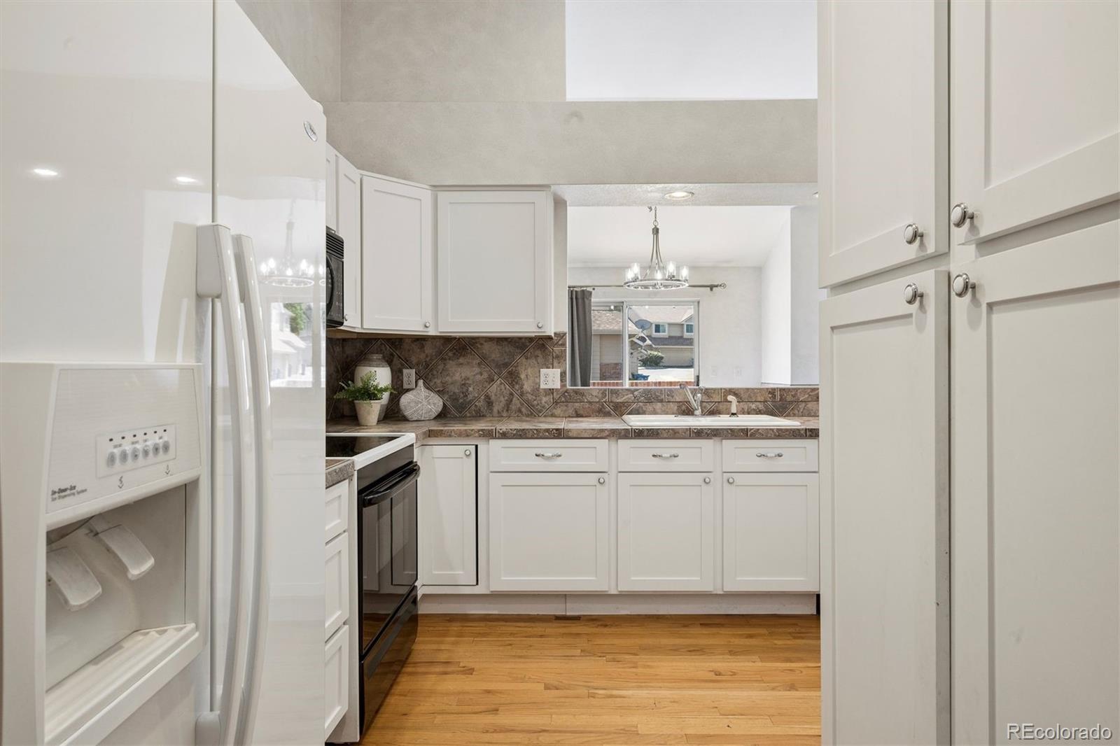 2166 S Troy Way Aurora CO 80014