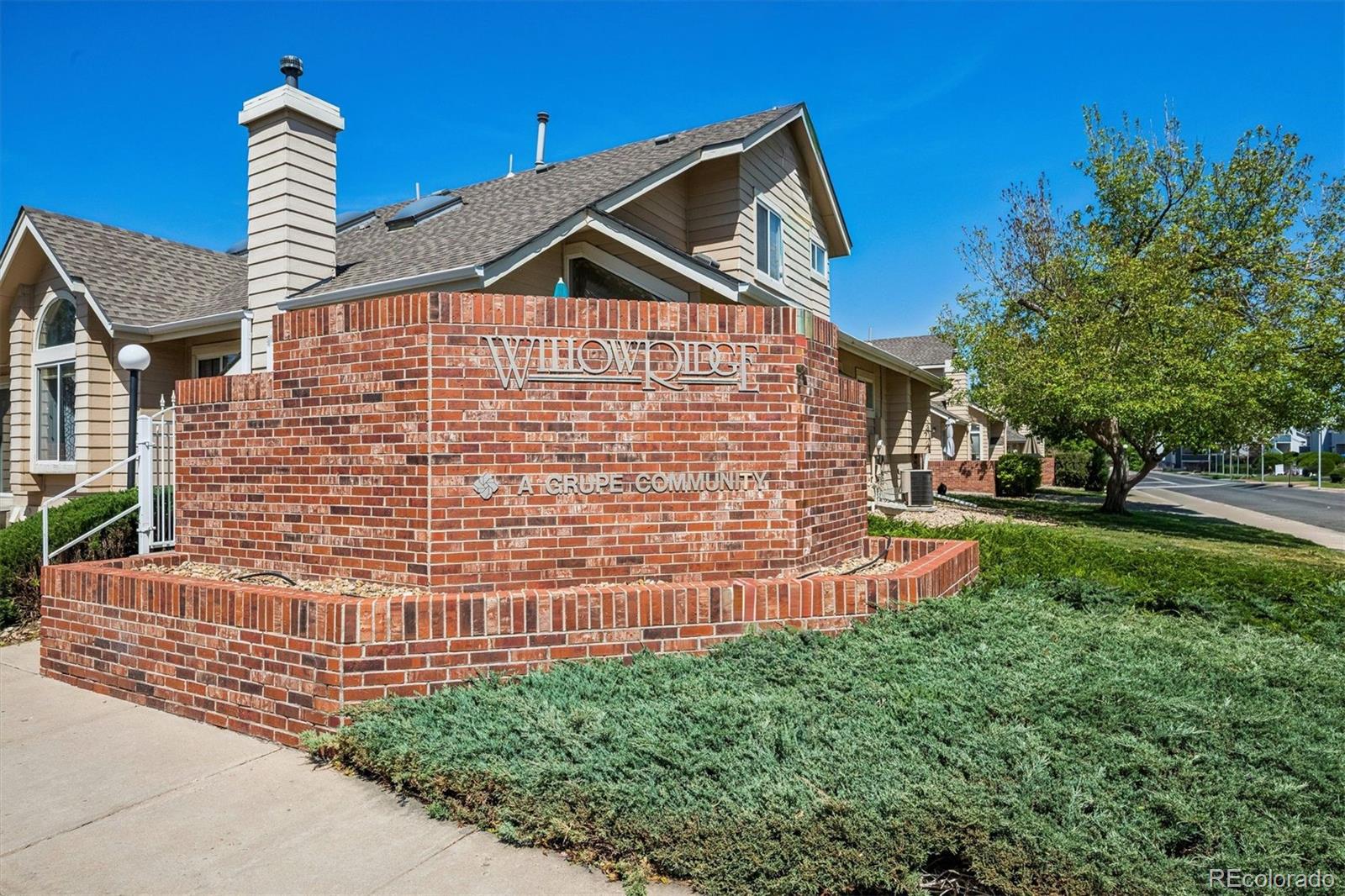 2166 S Troy Way Aurora CO 80014