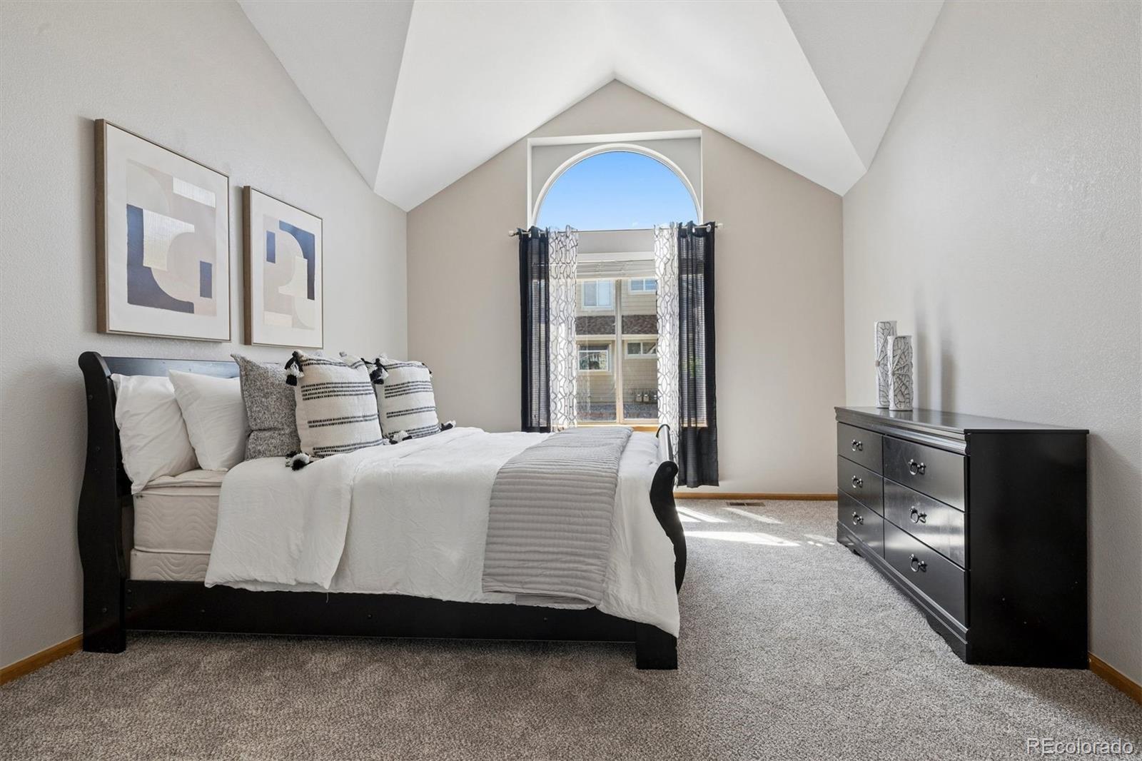 2166 S Troy Way Aurora CO 80014