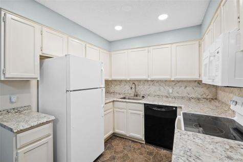 3330 S Ammons Street Lakewood CO 80227
