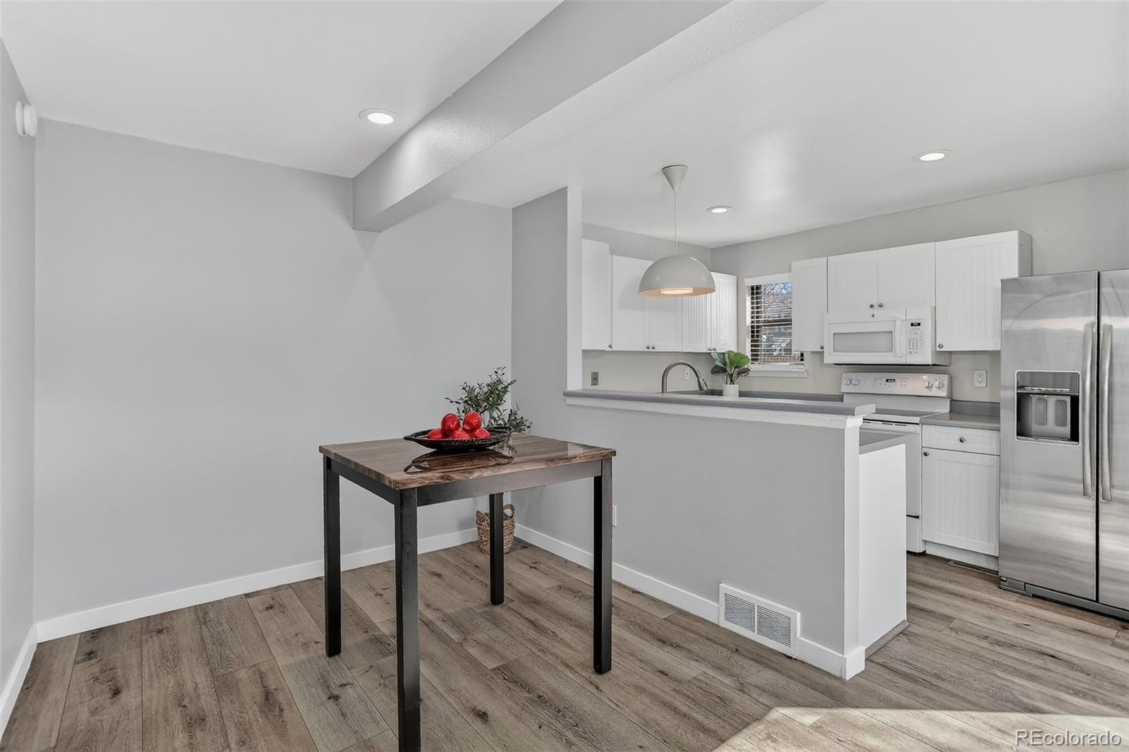 1253 S Yosemite Way Denver CO 80247