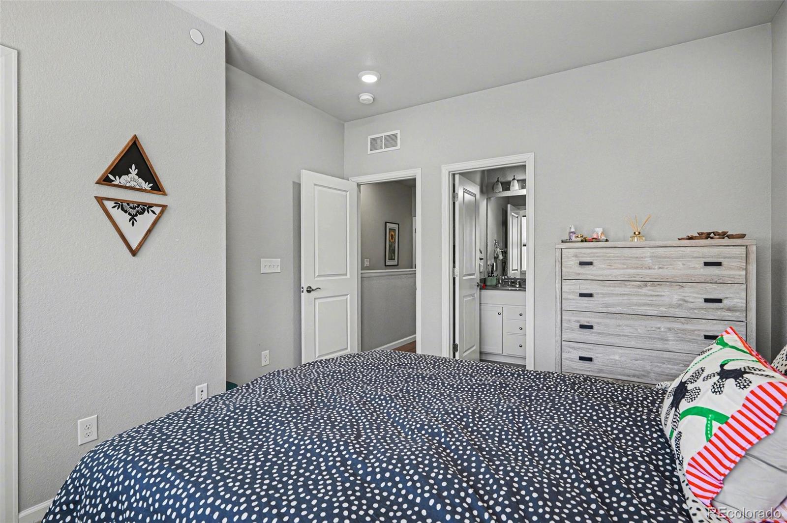 6998 Ipswich Court Castle Pines CO 80108