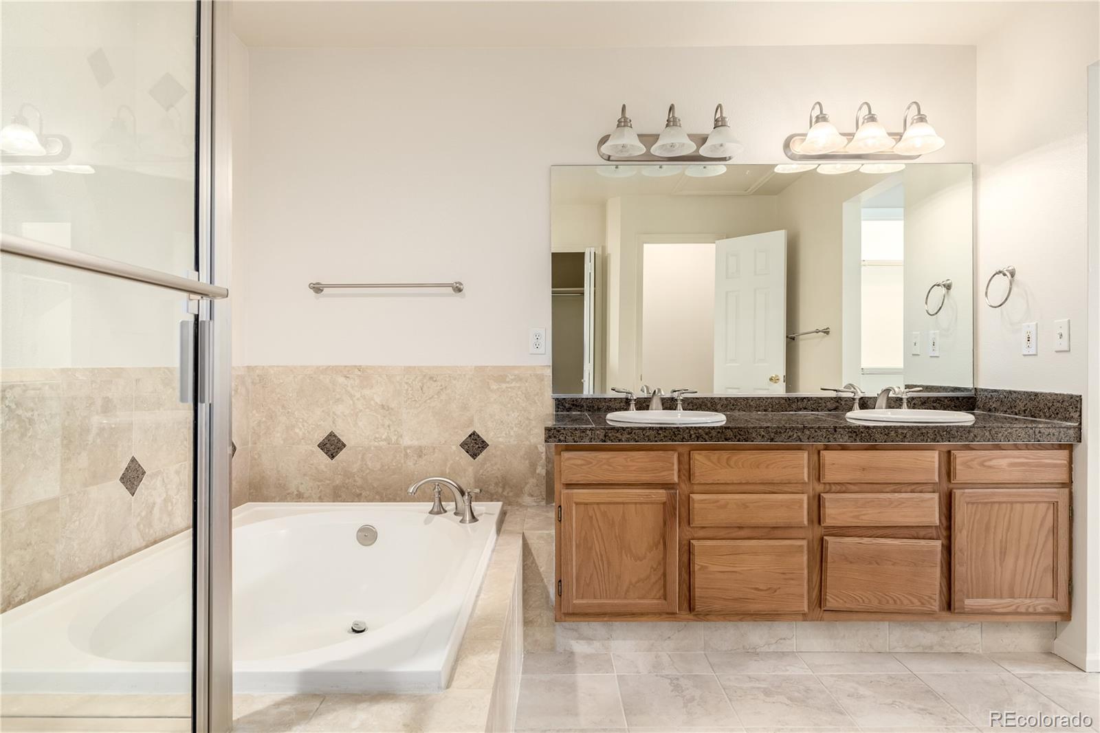 3914 S Dillon Way Aurora CO 80014