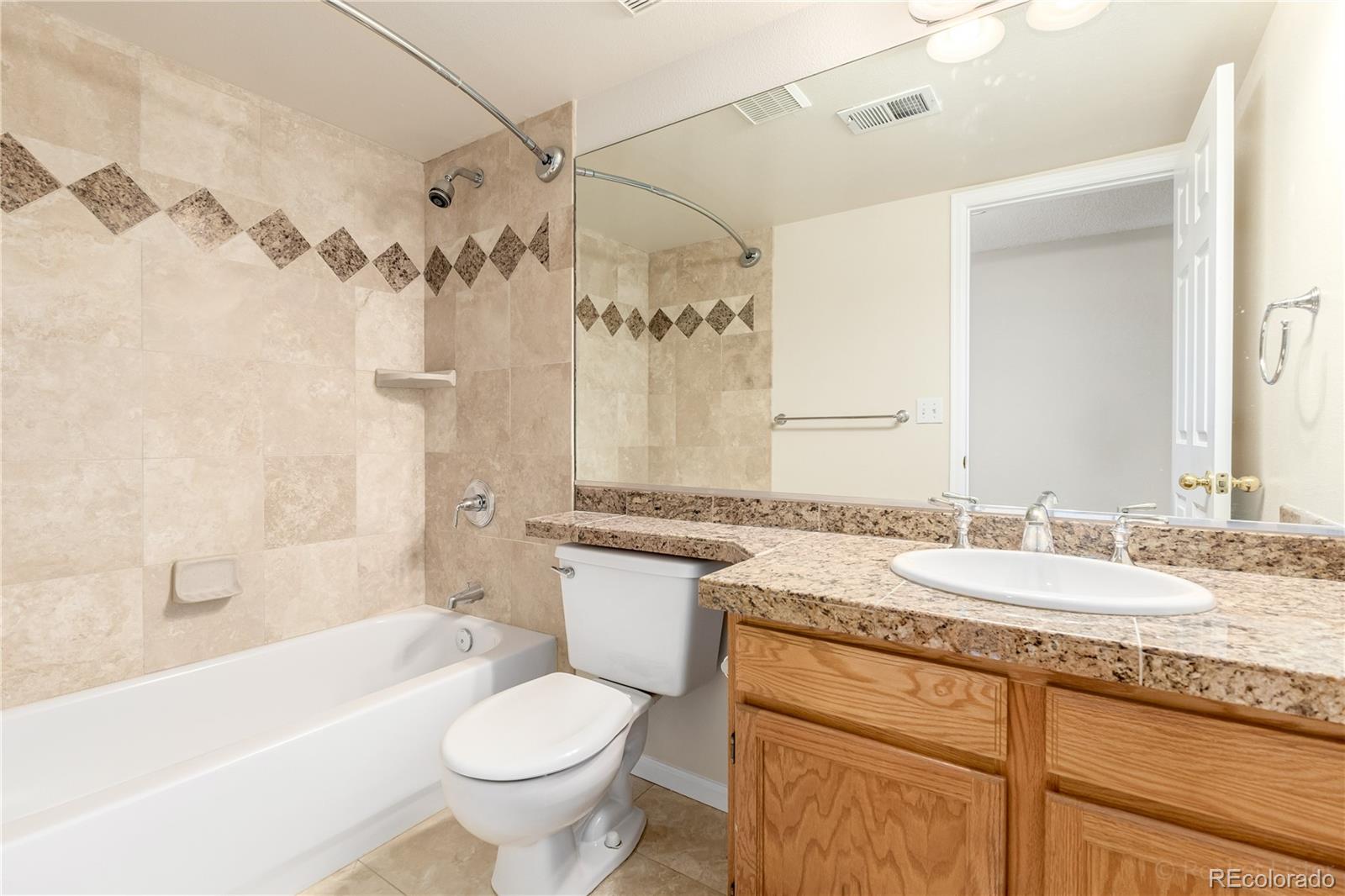 3914 S Dillon Way Aurora CO 80014