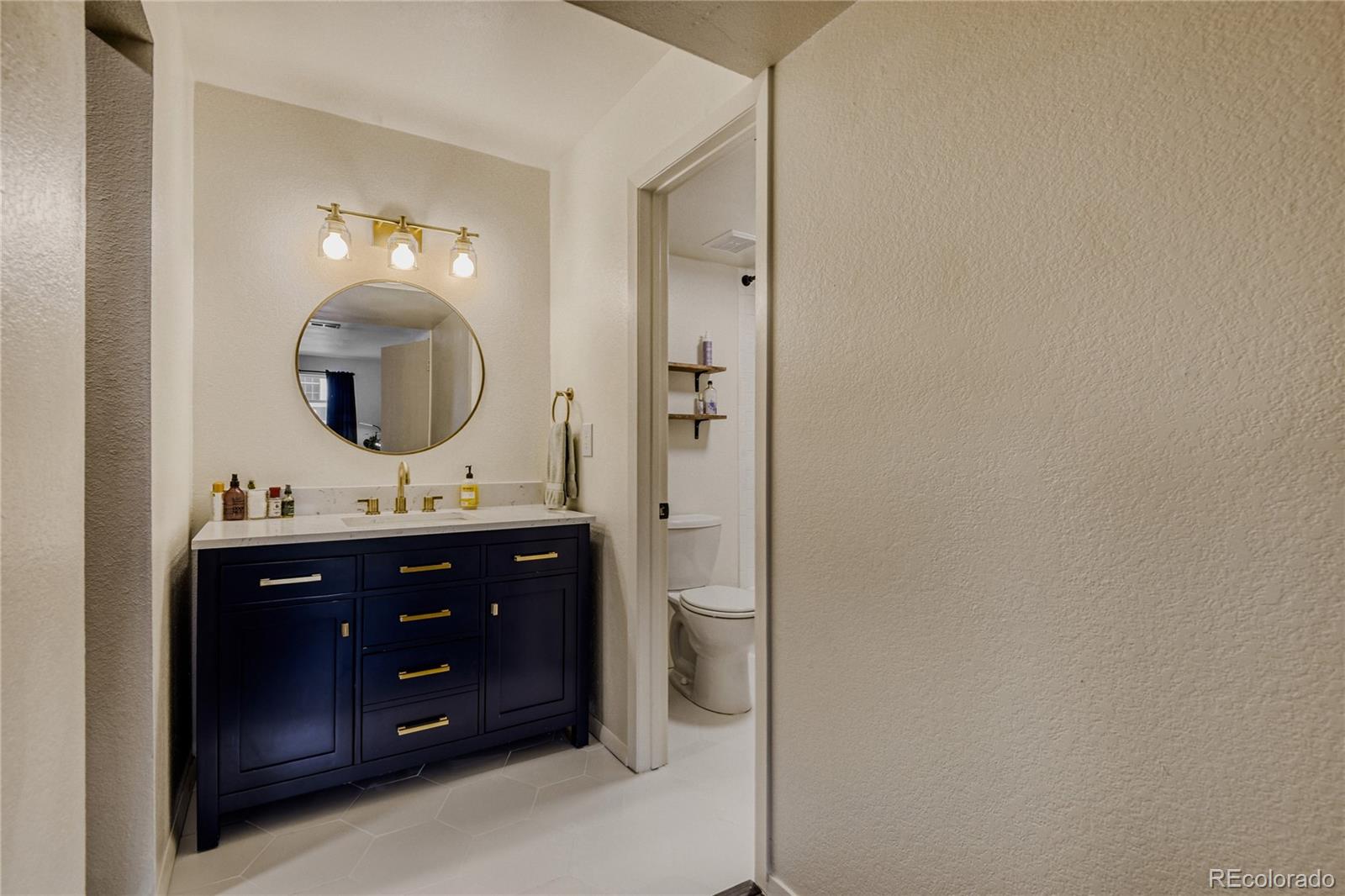 15594 E Arizona Avenue Aurora CO 80017