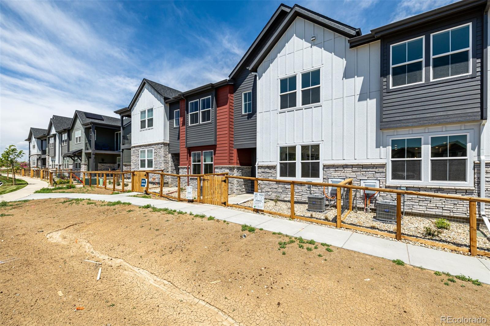 2887 E 103rd Drive Thornton CO 80229