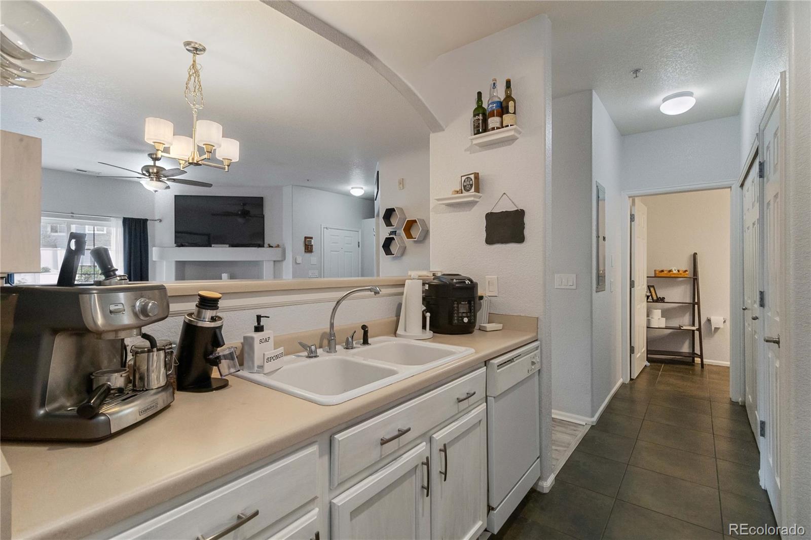 5255 Memphis Street Denver CO 80239
