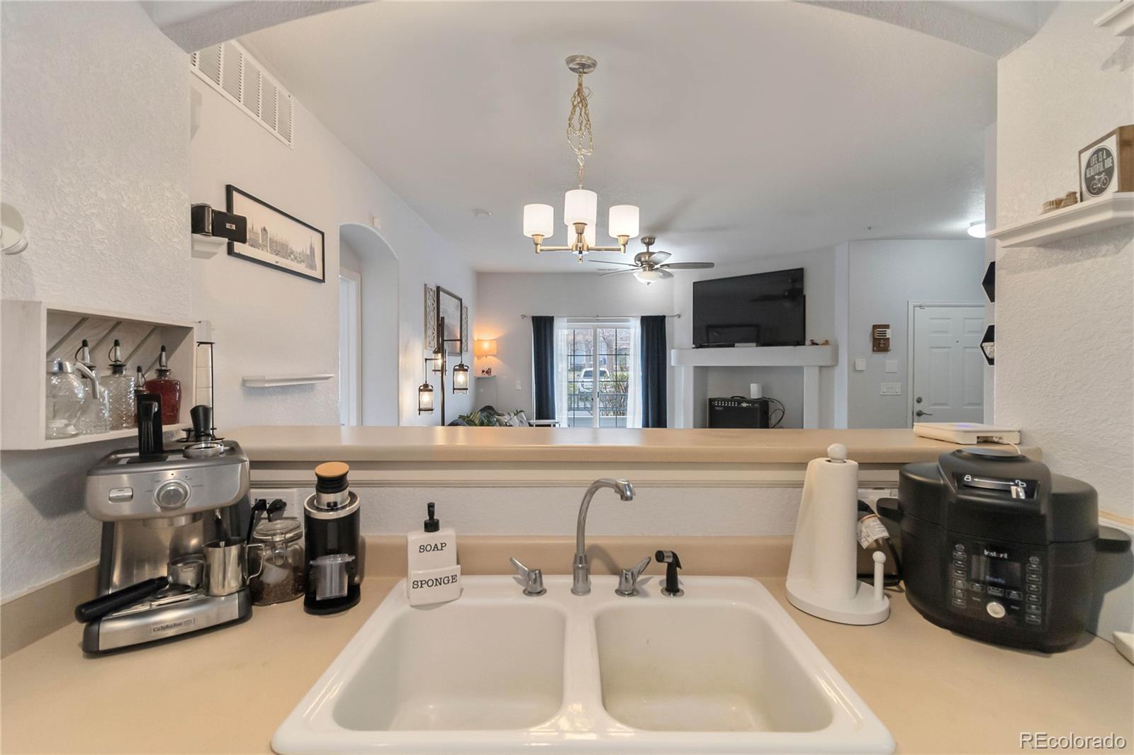5255 Memphis Street Denver CO 80239