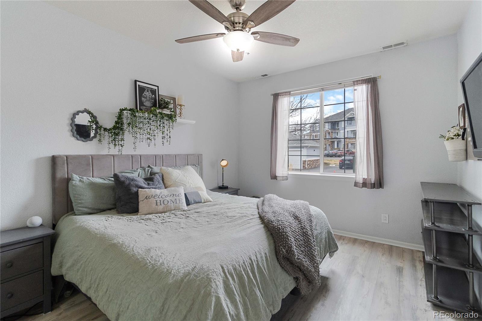 5255 Memphis Street Denver CO 80239