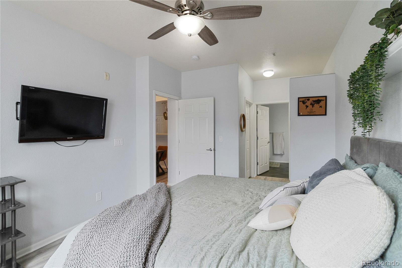 5255 Memphis Street Denver CO 80239