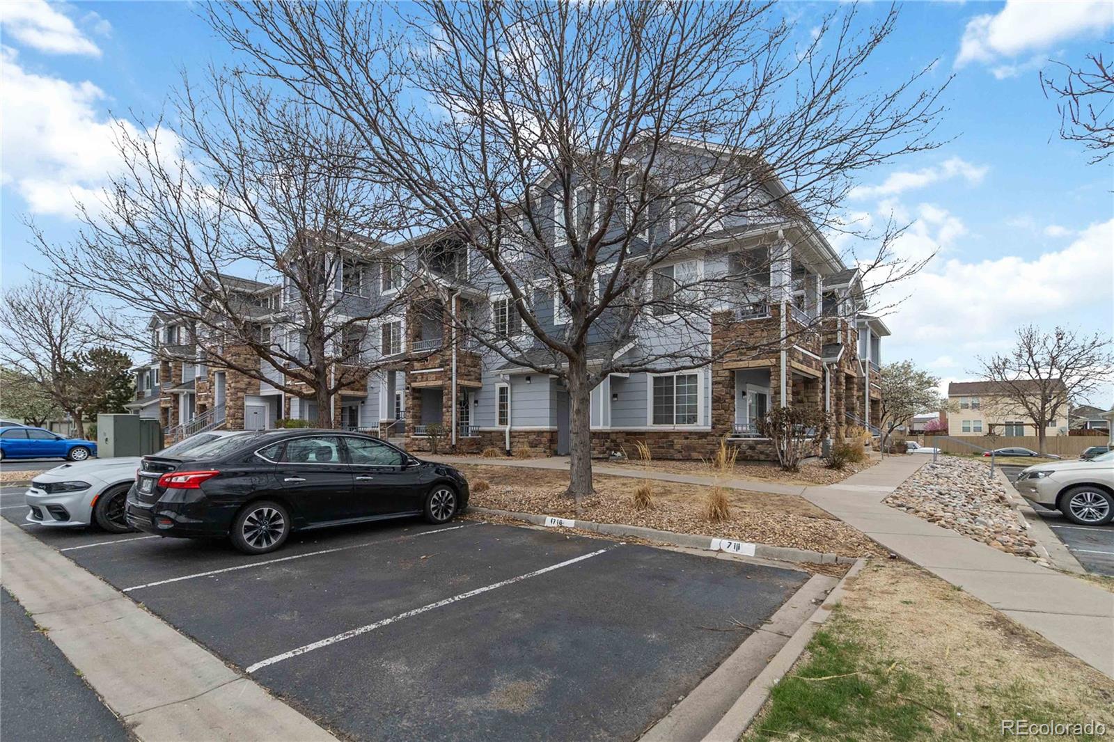 5255 Memphis Street Denver CO 80239