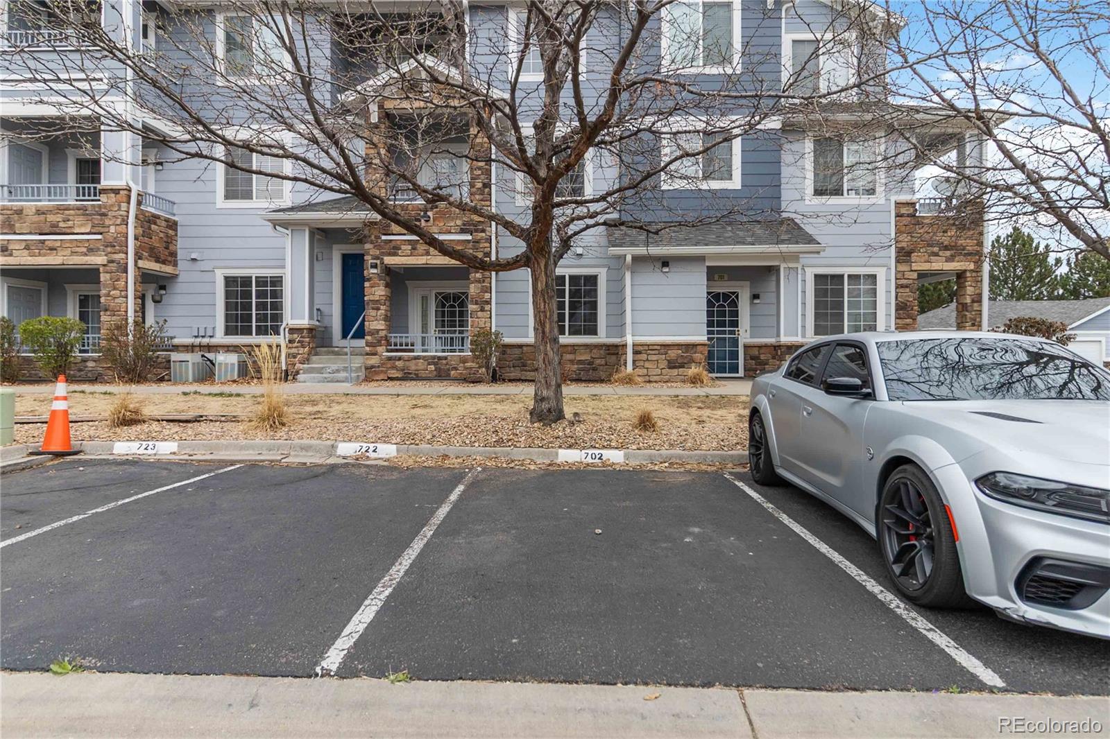 5255 Memphis Street Denver CO 80239